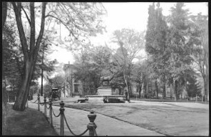 Portland, Oregon. Thompson Fountain and County Court house