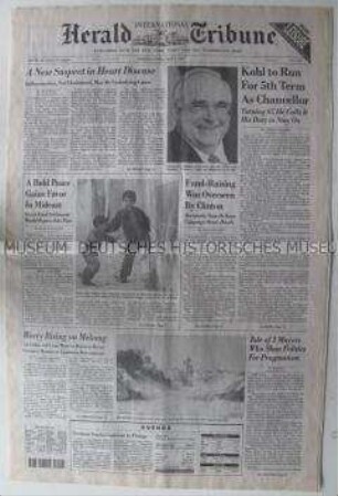 US-amerikanische Tageszeitung "International Herald Tribune", Ausgabe für Singapur, mit der Ankündigung von Helmut Kohl, sich erneut zur Wahl zu stellen