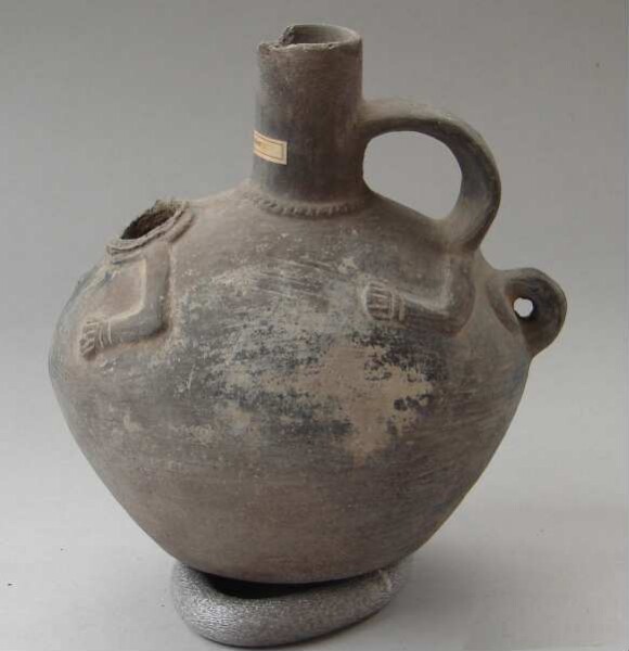 Clay vessel