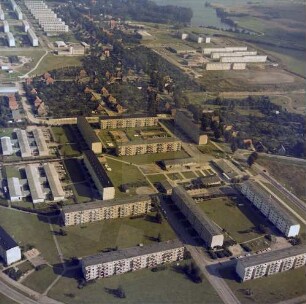 Plattenbaugebiet in Schwerin-Lankow : Blickrichtung Südosten