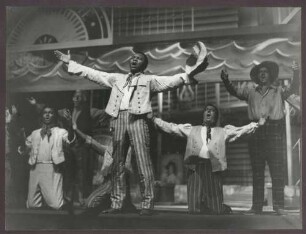 Show Boat (Jerome Kern, Oscar Hammerstein)