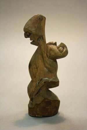 Holzfigur