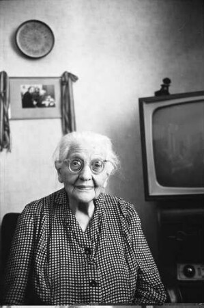 103. Geburtstag der ältesten Karlsruher Einwohnerin Mina Maag