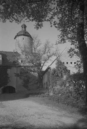 Burg Ranis. Querflügel mit Durchfahrt