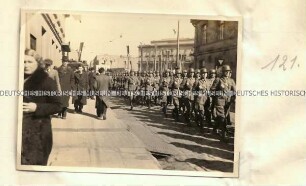 Parade der Wehrmacht in Lodz