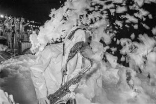 Performance des internationalen Saxofon-Projekts 'Urban Sax' in der Bielefelder Innenstadt