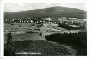 Eibenstock. Blick auf Eibenstock und den Auersberg