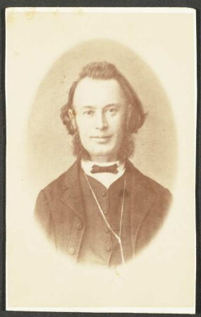 Brustbild von Johann Gottfried Richard Klein, Pfarrer in Ernsbach