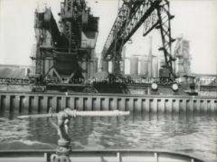 Erdölraffinerie im Gebiet des Cuyahoga River