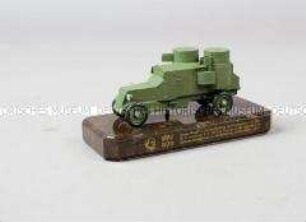 Fahrzeugmodell "Panzerauto" zum Lenin-Jahr 1970