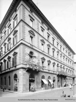 Palazzo Bobrinskoy, Florenz