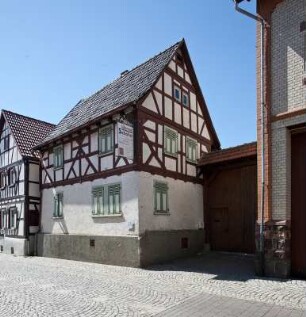 Lich, Arnsburger Straße 8