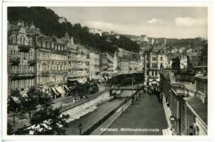 Karlsbad. Kreuzstraße und Mühlbrunn-Kolonnade am Mühlbrunn-Quai