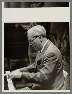 Amadeus Webersinke : Portrait des Pianisten Amadeus Webersinke in der Bach-Woche