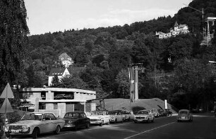 Freiburg: Schlossbergbahn vom Ring aus