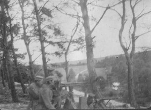 Erster Weltkrieg - "Kriegserinnerungen an Nordfrankreich und die Vogesen". "Maschinengewehrstellung vor Reims" (Dép. Marne)
