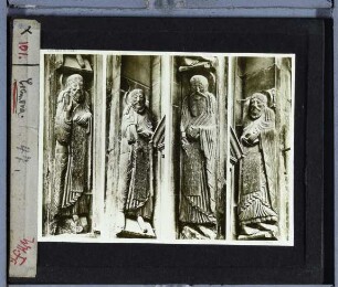 Cremona, Dom : Prophetenfiguren