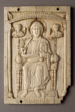 Mitteltafel eines Klappaltares mit dem Thronenden Christus
