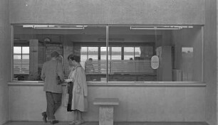 Bruchsal Empfangsgebäude Schalterhalle Fahrkartenausgabe