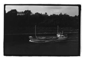Lore Reinhold ex Heinz Bernhard (1954), H. H. Reinhold, Husum