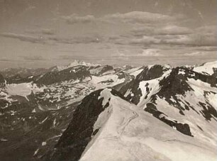 Hohe Tauern/Österreich. Goldberggruppe. Blick vom Geiselkopf zum Großglockner (3798 m)
