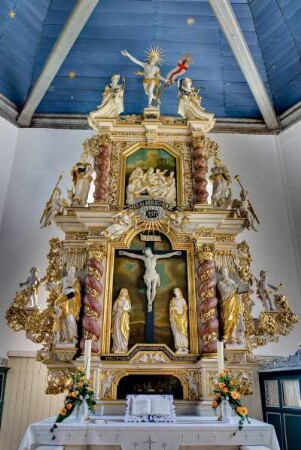 Deutschland. Niedersachsen. Jork. Sankt Matthias Kirche. Spätbarocker Altar von Johann Rinck. Höhe 8 Meter