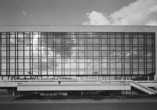 Palast der Republik — Fassade