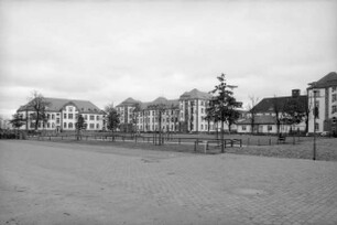 Sachgesamtheit Hessen-Homburg-Kaserne; Hanau, Hessen-Homburg-Platz 1, Hessen-Homburg-Platz 9, Hessen-Homburg-Platz 8, Hessen-Homburg-Platz 7, Hessen-Homburg-Platz 5, Hessen-Homburg-Platz 4, Hessen-Homburg-Platz 3, Hessen-Homburg-Platz 2