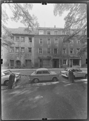 Pirna : Kirchplatz, Nr. 1-9