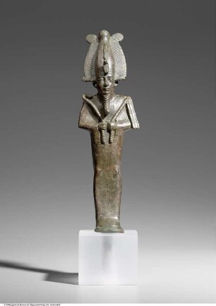 Statuette des Gottes Osiris, stehend mit Atef-Krone