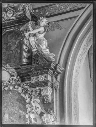 Pfarrkirche, Seitenaltar