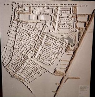 Hansjakob, Gottfried; Augsburg - Göggingen Süd; Bebauungsplanung Göggingen Süd - Modellfoto (Aufsicht)