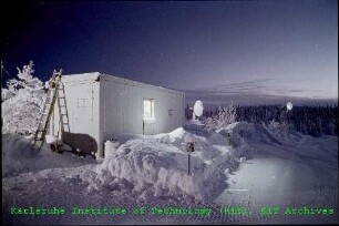 Außenansicht einer Meteorologischen Messstation des Instituts für Meteorologie und Klimaforschung (IMK) in Kiruna