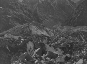 Gletscher : Vermutlich Teile eines Gletschers im Tian Shan Hochgebirge