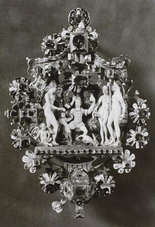 Anhänger mit dem Urteil des Paris
