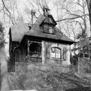 Nebengebäude einer Villa; Bad Homburg, Herderstraße 2