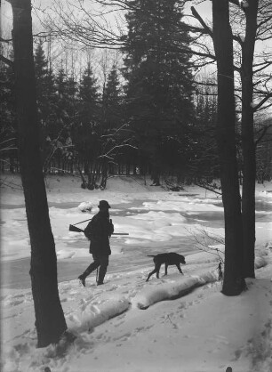 Altförster mit Hund