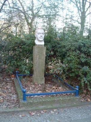 Portraitbüste Paul Lincke