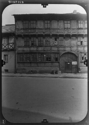 Osterwieck, Rosmarienstraße. Wohnhaus. Straßenfront (Teilansicht)