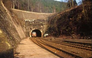 Oberhof Lok 218 251 Brandleitetunnel Ostportal