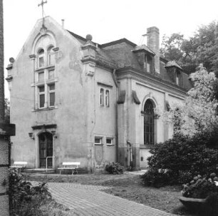 Dresden-Bühlau, Neubühlauer Straße 3. Friedenskirche (um 1900). Haupteingang