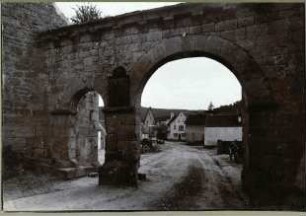 ehem. Kloster, Tor