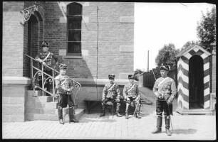 Torgau. Thür.-Hus.-Regim. Nr. 12 - Kasernenwache
