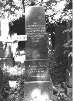 Grabstein 1030