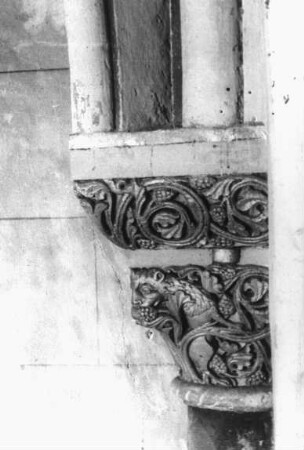 Freyburg (Unstrut), Schloss Neuenburg, Doppelkapelle, Kapitell im Obergeschoss