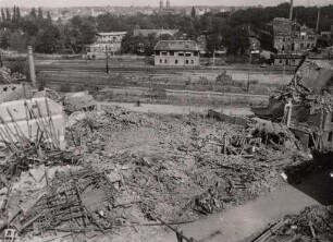 Zerstörungen Zweiter Weltkrieg. Westbahnhof, Grünwinkel