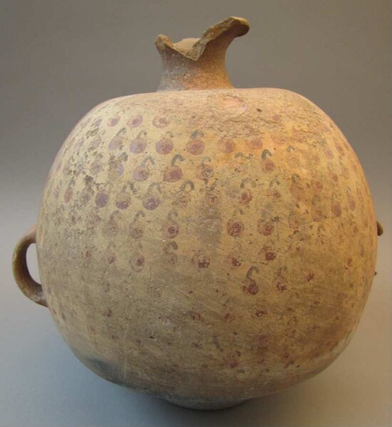 Clay vessel