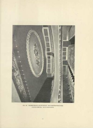 Abb. 84. Marmorhaus-Lichtspiele am Kurfürstendamm. Zuschauerraum. Blick nach hinten