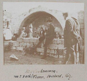 Marienbrunnen. von r. nach l. Fenner, Eberhard, Volz.