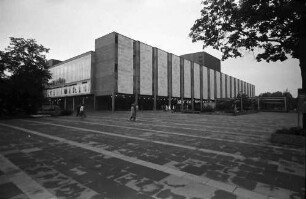 Mannheim: Nationaltheater; Außenansicht von Südwest